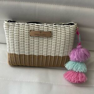 Squeeze De Citron White and Tan Clutch with Tassels